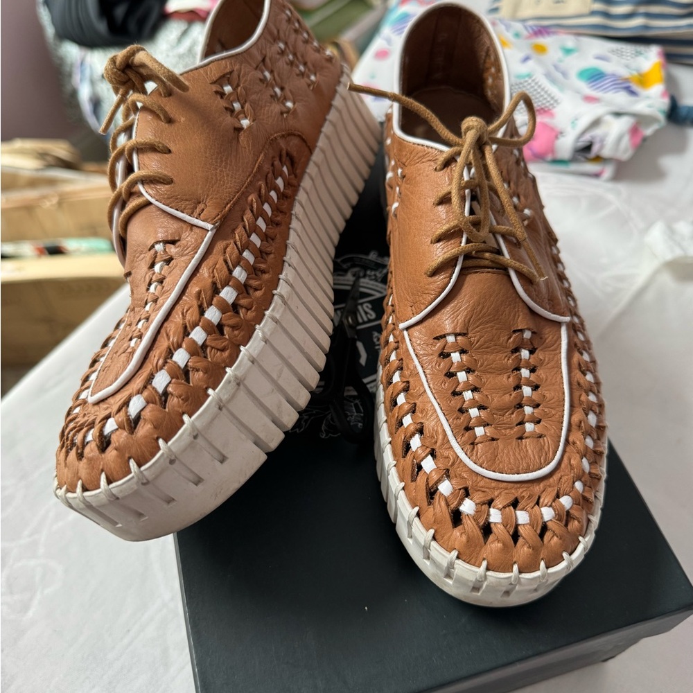 Silent D Brodies Sneaker Tan White combo - Picture 5 of 9